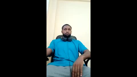 Snapshot of blakchiise chatting on 04.30.26 blakchiise online show from 04.30.26