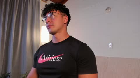 Snapshot of blake_levi chatting on 12.28.24 Blake Levi Independent Model online show from 12.28.24