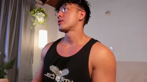 Snapshot of blake_levi chatting on 01.22.25 Blake Levi Independent Model online show from 01.22.25