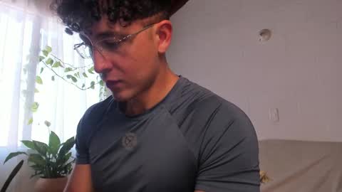 Snapshot of blake_levi chatting on 02.11.26 Blake Levi Independent Model online show from 02.11.26