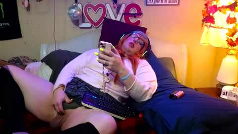 Snapshot of blakelytgirl chatting on 02.15.25 Blakely Morningstar online show from 02.15.25