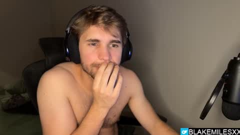 Snapshot of blakemiles2 chatting on 10.09.25 Blake Miles online show from 10.09.25