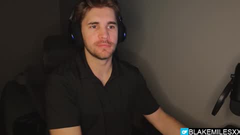 Snapshot of blakemiles2 chatting on 11.05.25 Blake Miles online show from 11.05.25