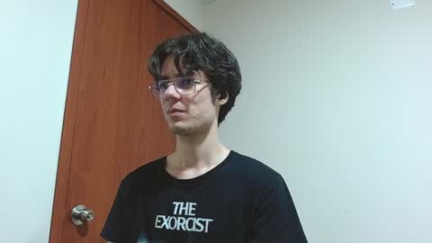 Snapshot of blakeshatter chatting on 01.04.25 blakeshatter online show from 01.04.25