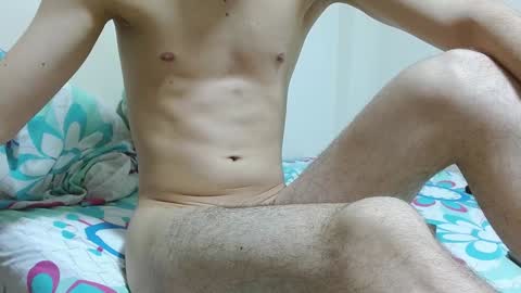 Snapshot of blakeshatter chatting on 01.10.25 blakeshatter online show from 01.10.25