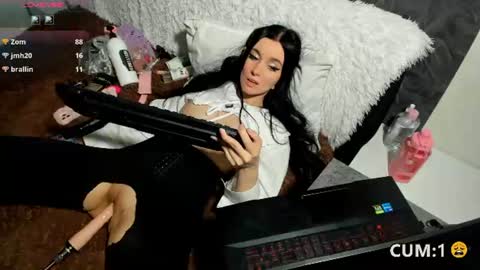 Snapshot of blancasuarez chatting on 06.21.26 MY VIDEOS THAT WILL MAKE YOU CUM - online show from 06.21.26