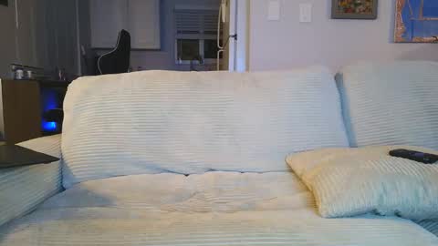 Blaze Thickwood online show from 12.20.25