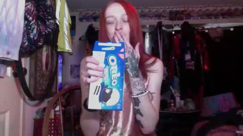 Snapshot of blazedupbarbie chatting on 11.11.25 Blazedup Barbie online show from 11.11.25