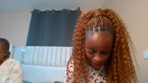 Snapshot of bliss_diva chatting on 10.03.25 Bliss diva online show from 10.03.25