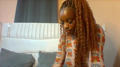 Snapshot of bliss_diva chatting on 10.09.25 Bliss diva online show from 10.09.25