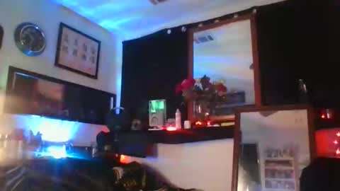Snapshot of blissful614380763 chatting on 05.19.26 blissful614380763 online show from 05.19.26
