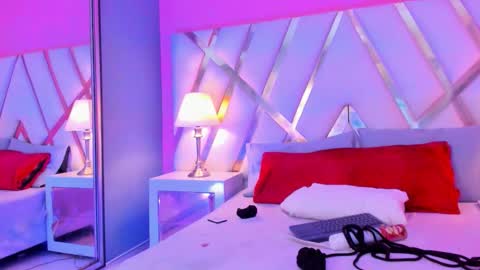 blissroom online show from 10.21.25