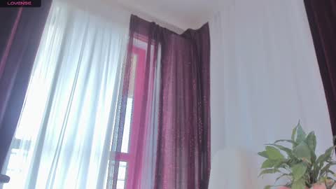 Snapshot of blond3_bab3 chatting on 03.07.25 Maria online show from 03.07.25