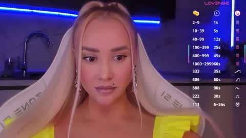 Lana online show from 03.04.26