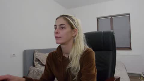 blonde4pasion online show from 12.06.24