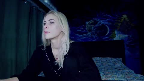 blonde4pasion online show from 11.23.25