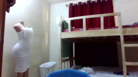 blonde_barby online show from 11.19.25