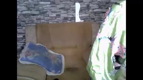 Snapshot of blonde_creamy chatting on 06.01.26 blonde_creamy online show from 06.01.26
