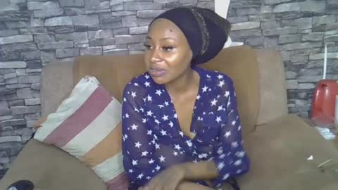 Snapshot of blonde_creamy chatting on 07.13.26 blonde_creamy online show from 07.13.26
