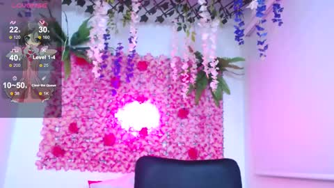 Snapshot of blonde_squirt_ chatting on 02.21.25 blonde_squirt_ online show from 02.21.25