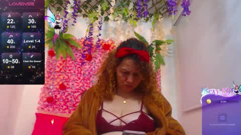 Snapshot of blonde_squirt_ chatting on 01.08.26 blonde_squirt_ online show from 01.08.26