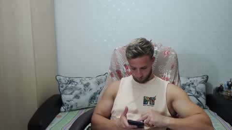 Mr Blond online show from 10.17.25