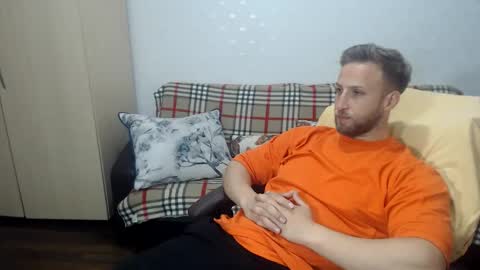 Snapshot of blondeagle chatting on 06.10.26 Mr Blond online show from 06.10.26