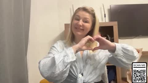 blondie_xoxoxo online show from 12.22.25