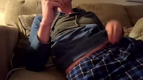 Snapshot of blondieblu89 chatting on 12.23.24 First Time College Boy online show from 12.23.24