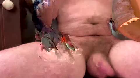 Snapshot of blondieblu89 chatting on 12.23.24 First Time College Boy online show from 12.23.24