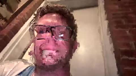 Snapshot of blondieblu89 chatting on 12.31.24 First Time College Boy online show from 12.31.24