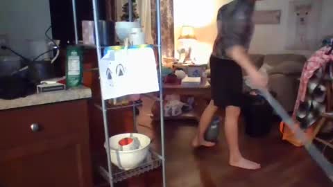 Snapshot of blondieblu89 chatting on 01.08.25 First Time College Boy online show from 01.08.25