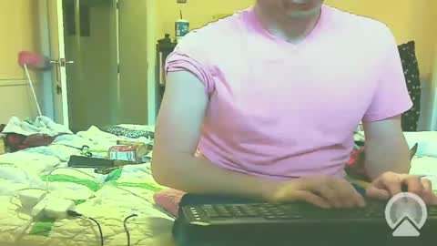 Snapshot of blondieblu89 chatting on 02.16.25 First Time College Boy online show from 02.16.25