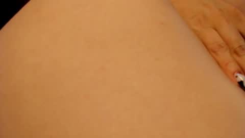 Snapshot of blondy_blows69 chatting on 04.21.26 Isis online show from 04.21.26