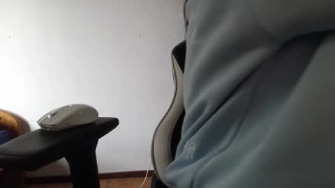 Snapshot of blondyelena chatting on 06.01.26 blondyelena online show from 06.01.26