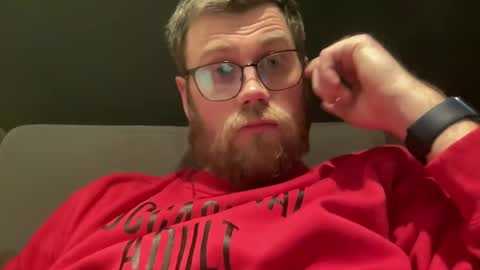 Snapshot of bloodbank23 chatting on 01.02.25 Thomas online show from 01.02.25