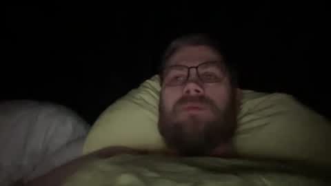 Snapshot of bloodbank23 chatting on 01.12.25 Thomas online show from 01.12.25