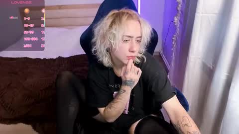 blooming_soul online show from 11.24.25