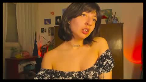 Snapshot of blossomgin chatting on 08.04.26 Gin online show from 08.04.26