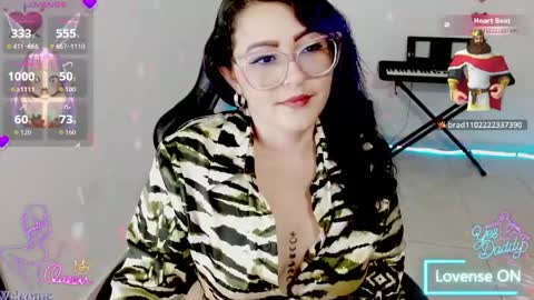 Snapshot of blue_dance chatting on 05.24.26 susan online show from 05.24.26