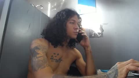 Snapshot of blue_morningstar chatting on 06.20.26 bunbury online show from 06.20.26