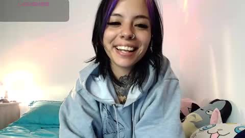 Snapshot of blue_tatuu1 chatting on 12.10.24 Alice bleu for friends online show from 12.10.24