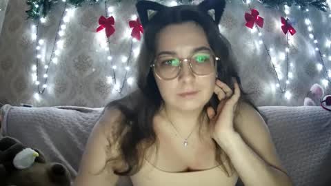 Snapshot of bluebutterfly_69 chatting on 12.13.24 your playful butterfly online show from 12.13.24