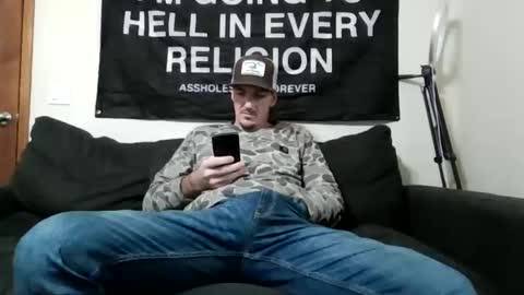 Snapshot of bluecollarfck chatting on 02.09.26 Dominick Wyte online show from 02.09.26