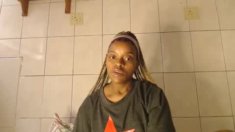 Tee online show from 03.11.25