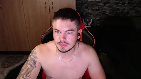 blueeyeboy0 online show from 02.10.25