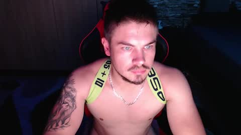 blueeyeboy0 online show from 02.16.25