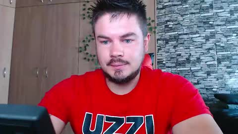 blueeyeboy0 online show from 10.31.25