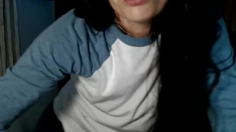 Snapshot of blueeyedlie chatting on 04.10.26 Blueeyedlie online show from 04.10.26