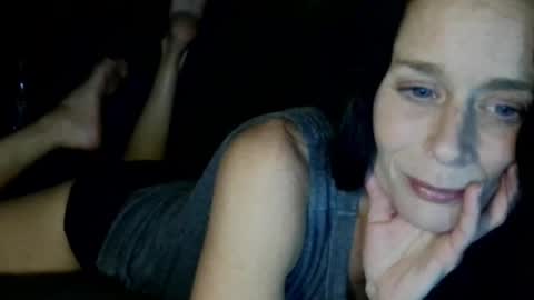 Snapshot of blueeyedlie chatting on 04.30.26 Blueeyedlie online show from 04.30.26